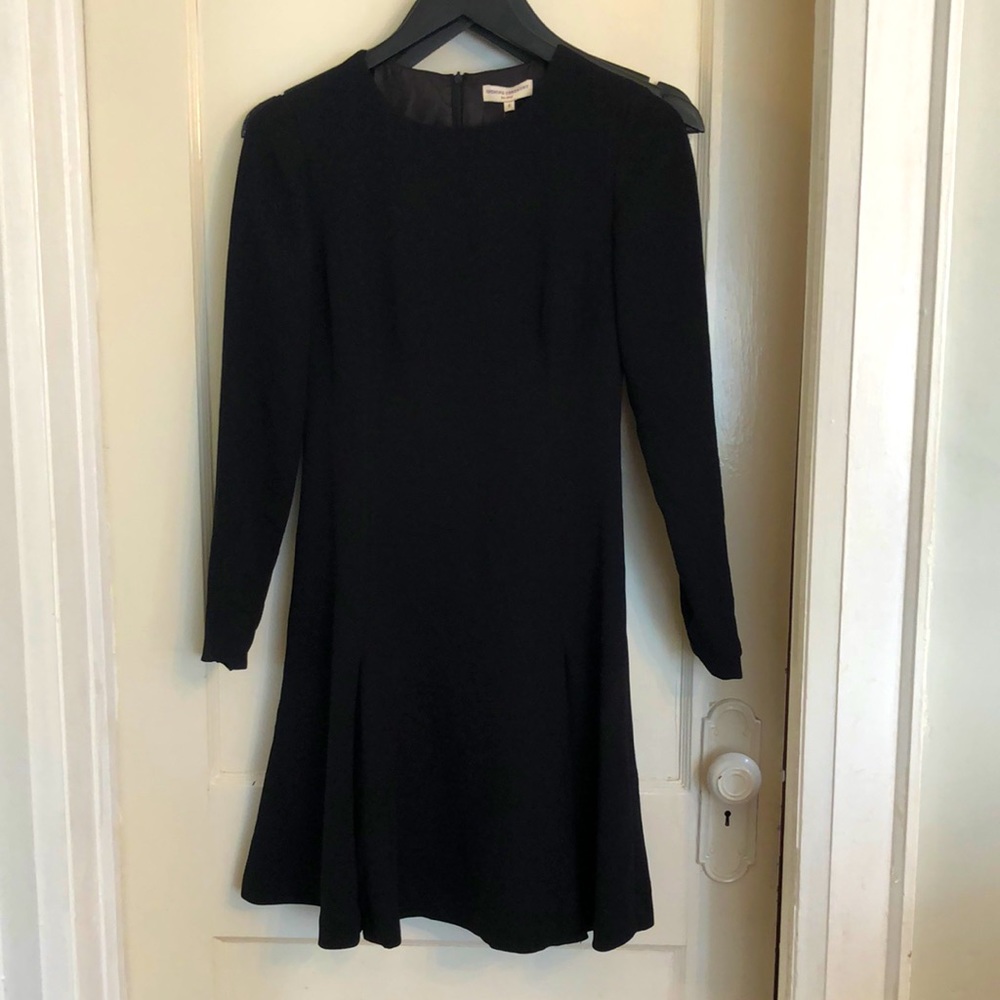 TAGS ON Opening Ceremony basic black dress size 6